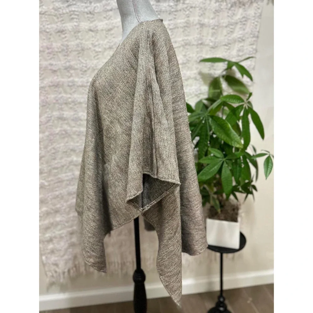 Vintage woven poncho wrap shawl artisan hippie western bohemian beach coastal